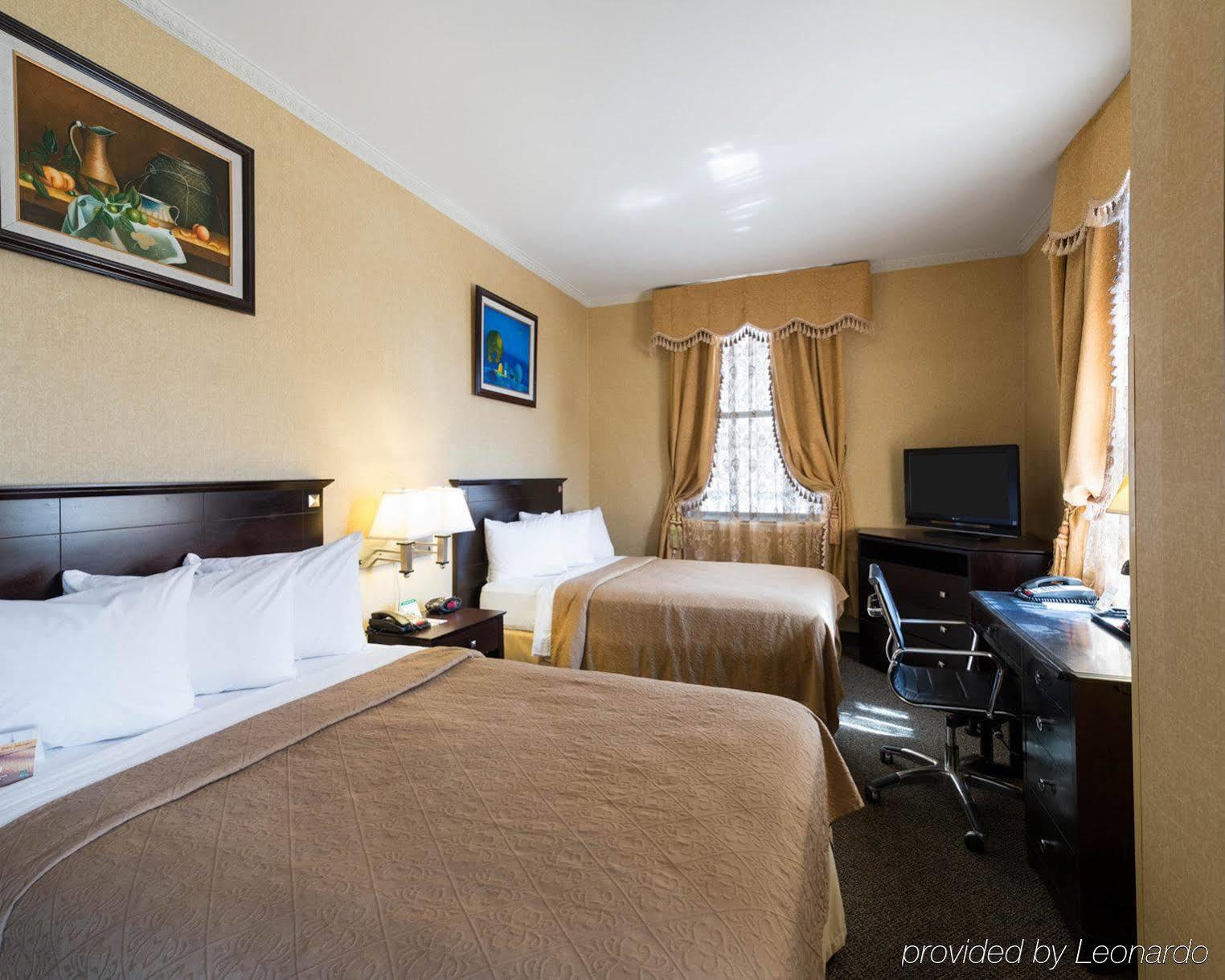 Baltimore Plaza Hotel 외부 사진