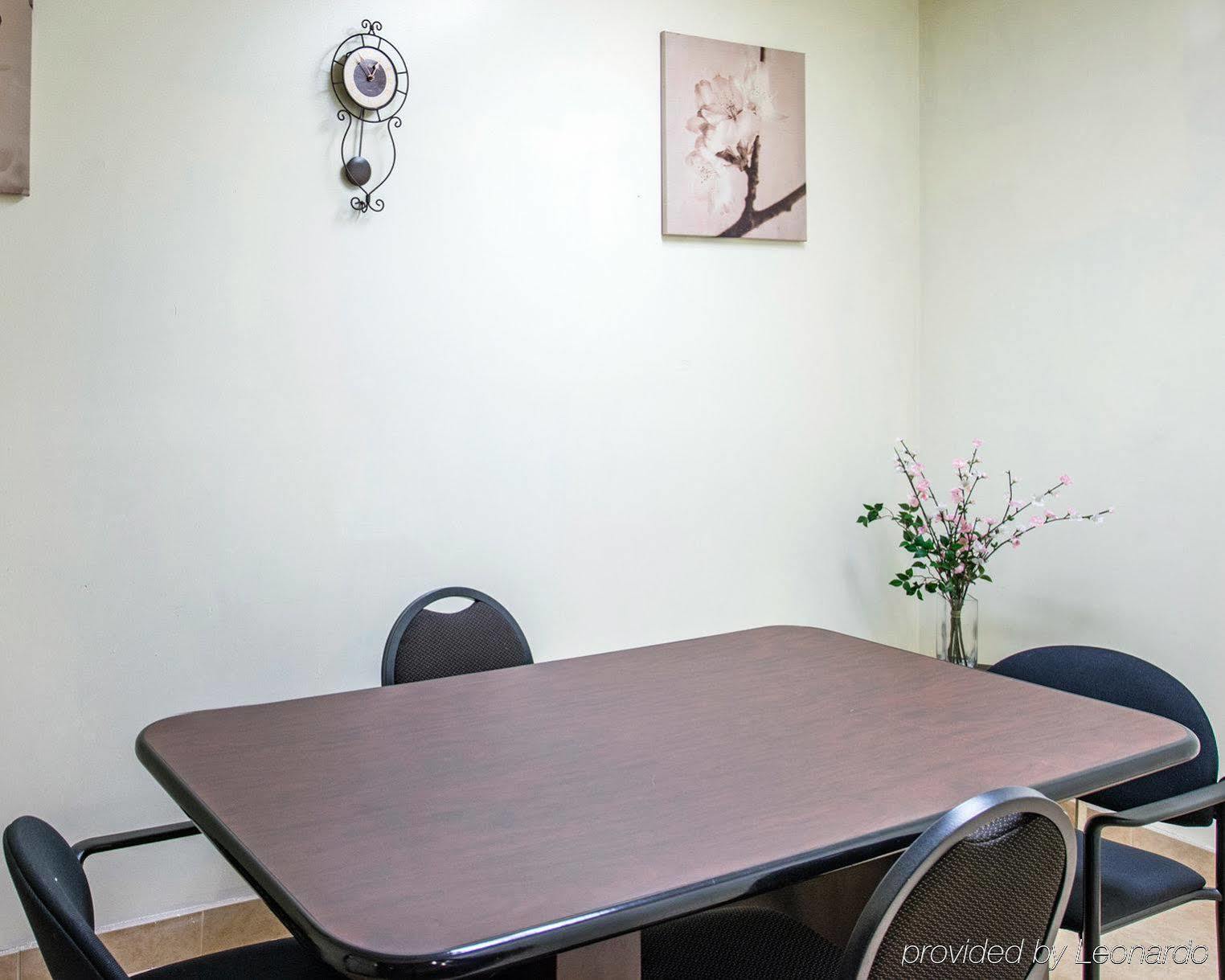 Baltimore Plaza Hotel 외부 사진