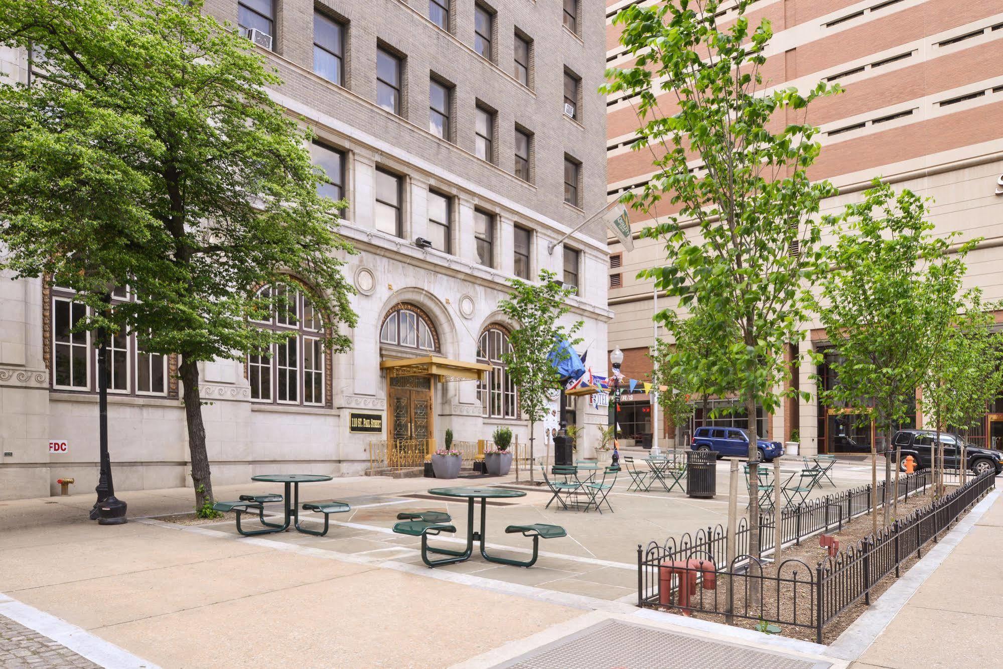 Baltimore Plaza Hotel 외부 사진