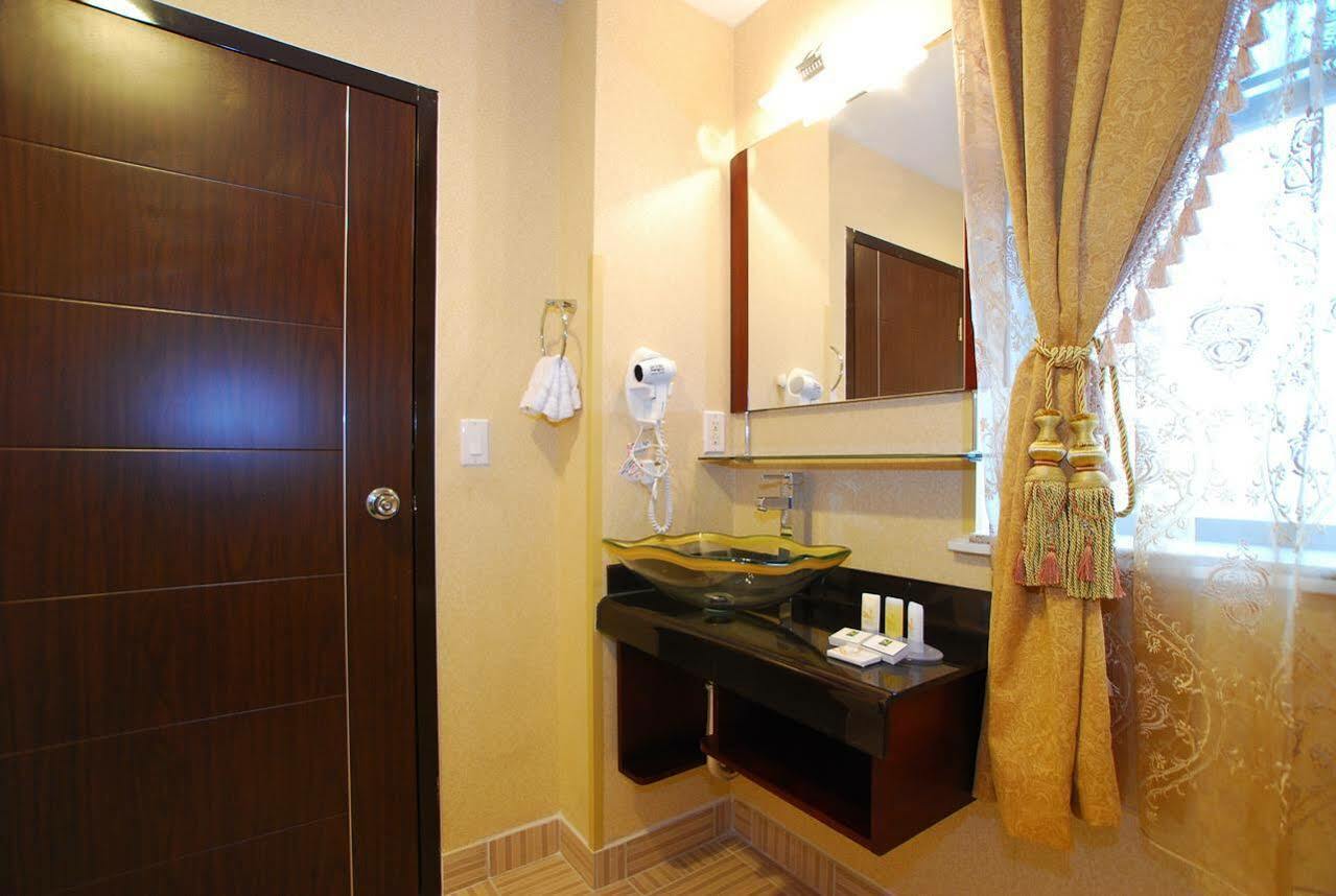 Baltimore Plaza Hotel 외부 사진