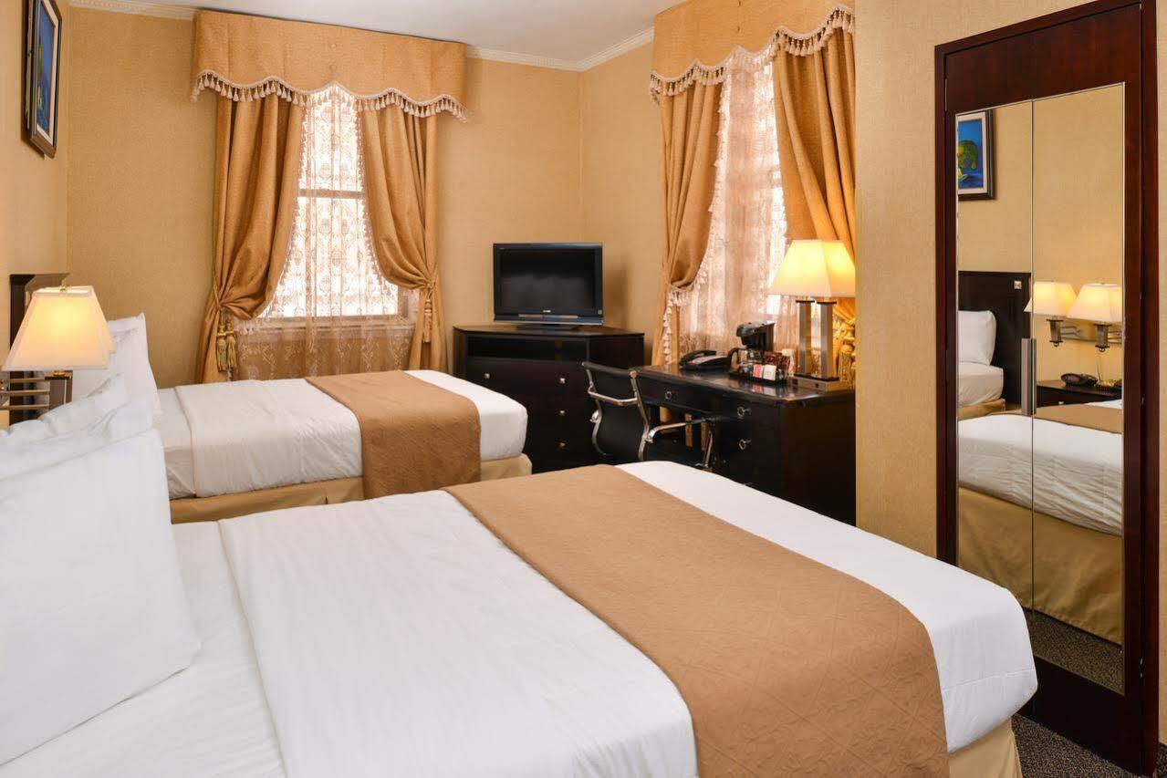 Baltimore Plaza Hotel 외부 사진